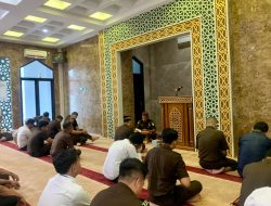 TAUSIYAH BA’DA DZUHUR YANG DISAMPAIKAN OLEH DR. ZULKIFLI, SH., MH