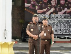 WAKIL KEPALA KEJAKSAAN TINGGI RIAU MENJADI PENERIMA APEL KERJA PAGI