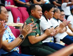 Panglima TNI Saksikan Laga Final Bola Voli Kartini Cup XX Tahun 2024