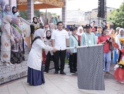 Polsek Kuantan Tengah Gelar Pengamanan Pembukaan Pawai Budaya Karnaval Sambut HUT RI ke-79