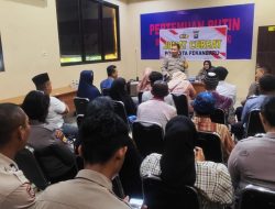 Polresta Pekanbaru Gelar Kegiatan Jum’at Curhat di Mapolsek Payung Sekaki