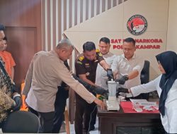 Satnarkoba dan Polsek Kampar Musnakan 253,5 Gram Narkoba