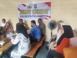 Jumat Curhat Polresta Pekanbaru: Bersama Polsek Payung Sekaki Wadah Aspirasi Masyarakat untuk Lingkungan Kondusif
