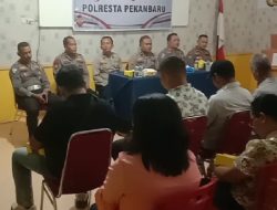 Polresta Pekanbaru Gelar Kegiatan Minggu Kasih Bersama Polsek Binawidya untuk Dengarkan Aspirasi Masyarakat