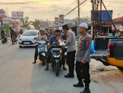 Polsek Rumbai Pesisir Gelar KRYD dan Pembagian Takjil untuk Ciptakan Situasi Kondusif