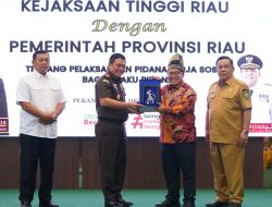 Kejaksaan Tinggi (Kejati) Riau Bersama Pemerintah Provinsi (Pemprov) Riau Penandatanganan Nota Kesepahaman (MoU)