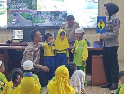 *Polda Riau Gelar “Polisi Sahabat Anak & Green Policing” Dukung Operasi Zebra Lancang Kuning 2025 di Taman Lalu Lintas Rumbai*
