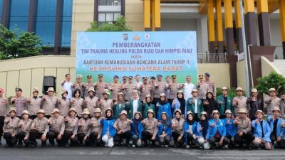 Bantuan Tahap II, Polda Riau Berangkatkan Tim Trauma Healing, Logistik dan Alat Berat ke Agam Sumatera Barat