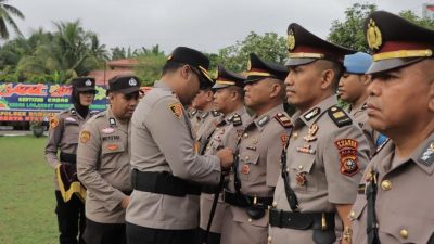 Kapolres Pimpin Sertijap Kabag Ops, Kabag Log, Kasat Samapta dan Kasat Binmas Polres Kampar