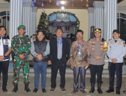 “Malam Natal Aman, Wakapolres Kampar Pimpin Apel Gabungan, Sinergi Jaga Kamtibmas, Wakapolres: Pelindung & Pengayom’!”