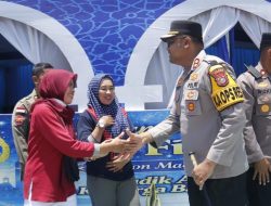 Kapolres Kampar Tinjau Langsung Posko Mudik, Pastikan Kesiapan Personel dan Distribusikan Takjil di Gerbang Tol Sungai Pinang