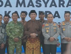 Dorong Ekonomi Pesisir, Kapolda Riau Bantu Nelayan Meranti dengan 20 Mesin Ketinting