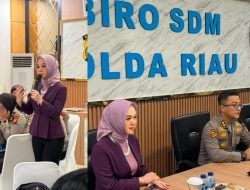 Kapolda Riau Dorong Polwan Makin Percaya Diri, 70 Polwan Ikuti Pelatihan Public Speaking