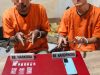 Satresnarkoba Polres Kampar Tangkap Pengedar dan Kurir Sabu-sabu di Desa Kuok