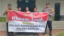 Giat Minggu Kasih, Polsek Bangkinang Kota Hadir Beri Rasa Aman Ibadah Jemaat Gereja Pantekosta