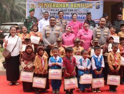 Renovasi & Bantuan Lengkap — Kapolres Kampar Tinjau Kelas Jauh SDN 007 Desa Sungai Agung